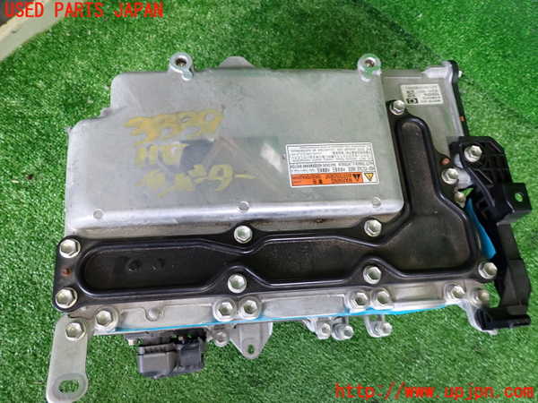 2UPJ-9233396916]レクサス・CT200h(ZWA10)インバーターコンバーター 中古_2