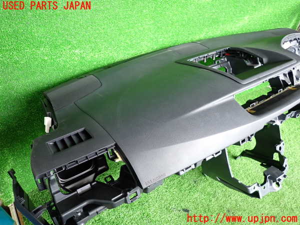 2UPJ-9233397505]レクサス・CT200h(ZWA10)ダッシュボード 中古_3