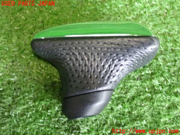 2UPJ-9233397570]レクサス・CT200h(ZWA10)シフトノブ 中古_3