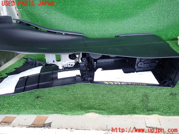 2UPJ-9233397540]レクサス・CT200h(ZWA10)センターコンソール 中古_5