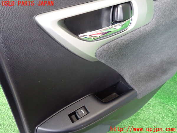 2UPJ-9233391294]レクサス・CT200h(ZWA10)右後ドア内張り 中古_3