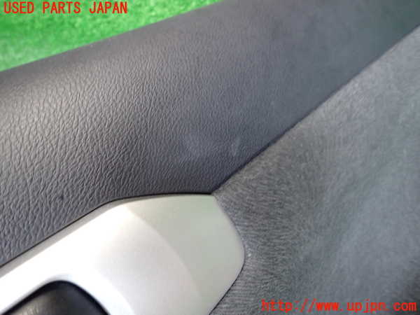 2UPJ-9233391294]レクサス・CT200h(ZWA10)右後ドア内張り 中古_4