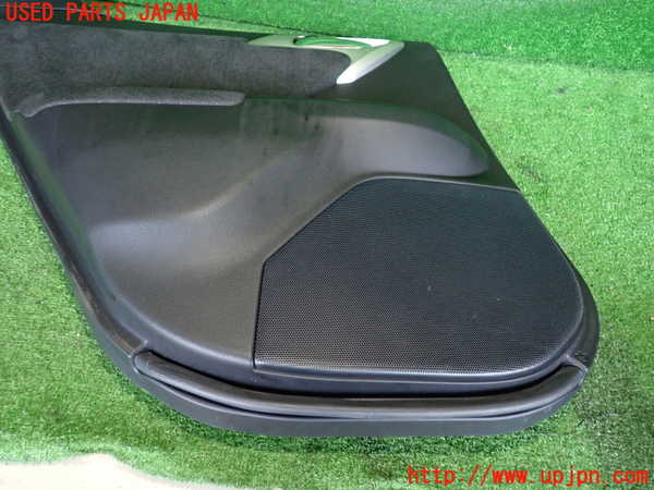2UPJ-9233391324]レクサス・CT200h(ZWA10)左後ドア内張り 中古_5