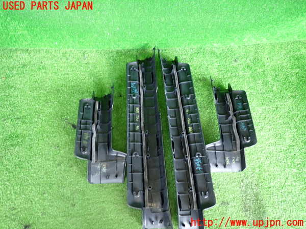 2UPJ-9233397740]レクサス・CT200h(ZWA10)スカッフプレート 中古_5