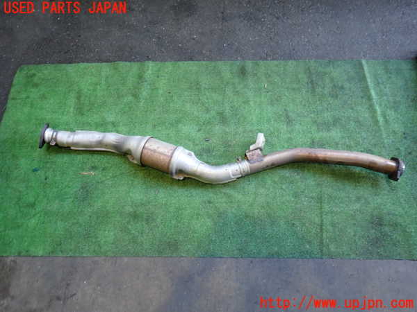 2UPJ-9233402631]レヴォーグ(VM4)フロントパイプ1 中古_2