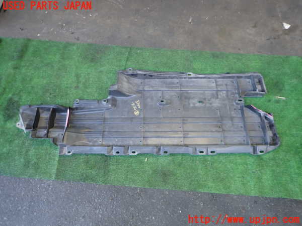 2UPJ-9233401723]レヴォーグ(VM4)アンダーカバー3 中古_2