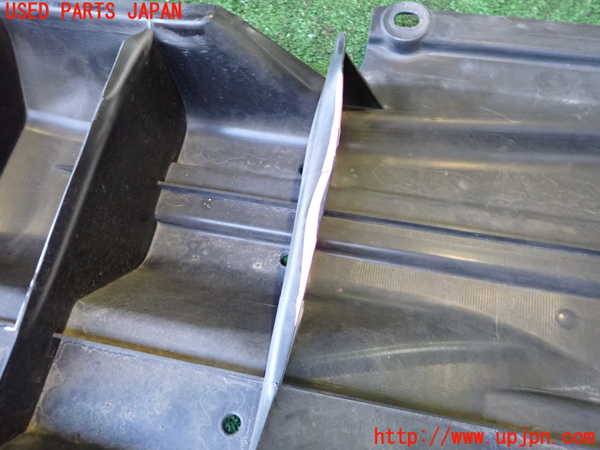 2UPJ-9233401723]レヴォーグ(VM4)アンダーカバー3 中古_3