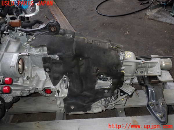 2UPJ-9233403010]レヴォーグ(VM4)ミッション AT FB16 4WD 中古_2