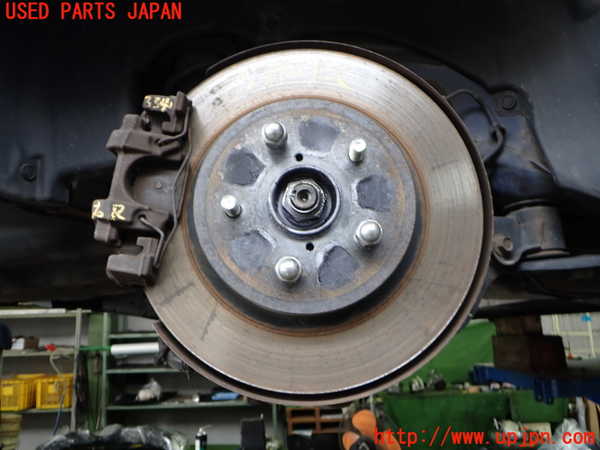 2UPJ-9233404300]レヴォーグ(VM4)右リアナックルハブ 中古_2