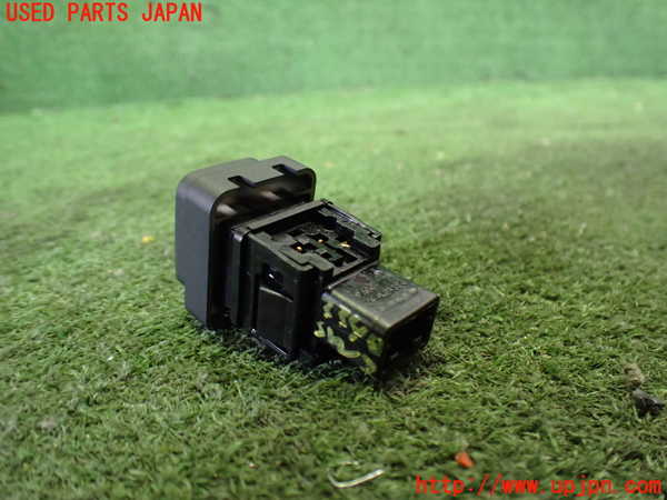 2UPJ-9233406307]レヴォーグ(VM4)スイッチ2 (VDC OFF) 中古_2