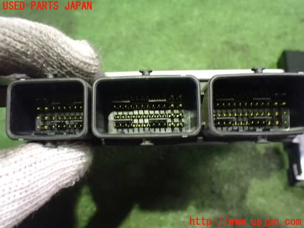 2UPJ-9233406110]レヴォーグ(VM4)エンジンコンピューター 中古_3