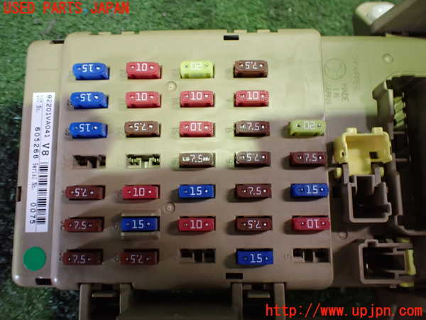 2UPJ-9233406741]レヴォーグ(VM4)ヒューズボックス1 中古_3