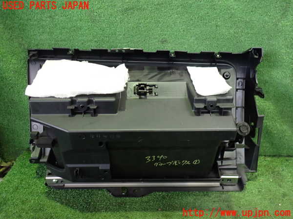 2UPJ-9233407516]レヴォーグ(VM4)グローブボックス1 中古_3