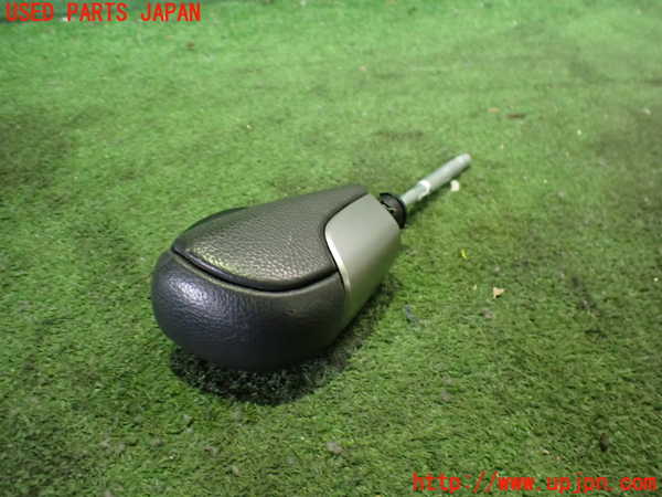 2UPJ-9233407570]レヴォーグ(VM4)シフトノブ 中古_2