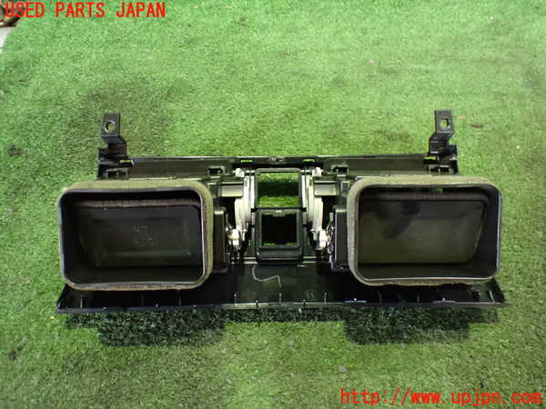 2UPJ-9233407526]レヴォーグ(VM4)エアコン吹き出し口1 (真中) 中古_2