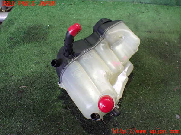 2UPJ-9233412410]ボルボ・V60(FB4164T)ラジエータータンク 中古_2