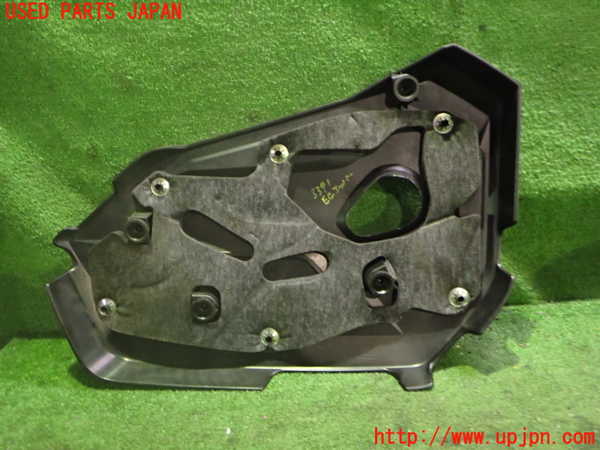 2UPJ-9233412160]ボルボ・V60(FB4164T)エンジンアッパーカバー 中古_2