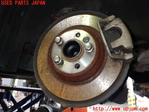 2UPJ-9233414305]ボルボ・V60(FB4164T)左リアナックルハブ 中古_2