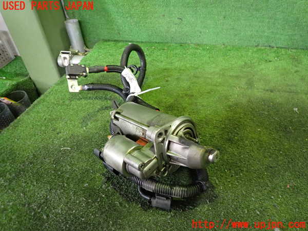 2UPJ-9233416010]ボルボ・V60(FB4164T)セルモーター 中古_2