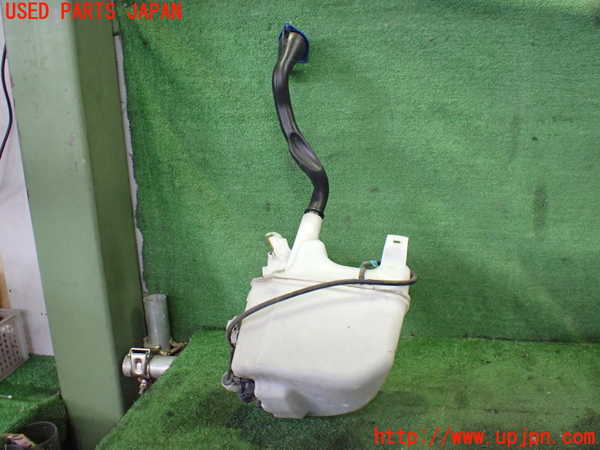 2UPJ-9233416791]ボルボ・V60(FB4164T)ウォッシャータンク1 中古_2