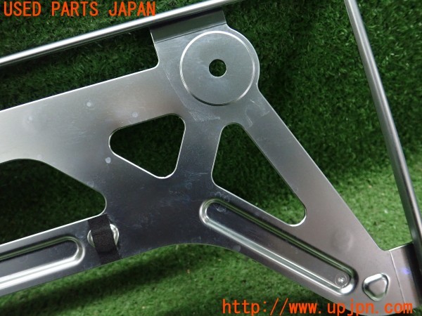 3UPJ=9233420001]ノート オーラ オーテック(FE13)日産純正 K6210-799 AUTECH  ナンバーフレーム ボルト付き 中古_2