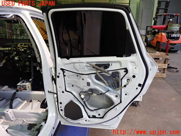2UPJ-9233421290]ノート オーラ(AURA)(FE13)右後ドア 中古(43R-003021 M3Q8)_5