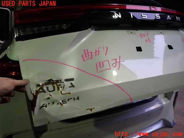 2UPJ-9233421566]ノート オーラ(AURA)(FE13)バックドア リアゲート ハッチ (ジャンク品) 中古(43R-006714 M262)_2
