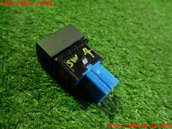2UPJ-9233426309]ノート オーラ(AURA)(FE13)スイッチ4 中古_2