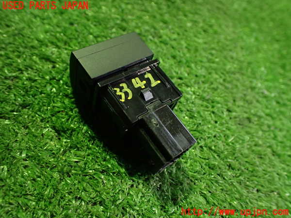 2UPJ-9233426310]ノート オーラ(AURA)(FE13)スイッチ5 (TRIP RESET) 中古_3