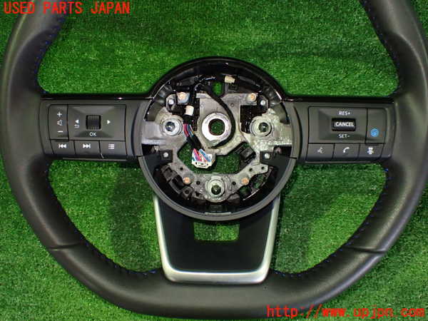 2UPJ-9233427855]ノート オーラ(AURA)(FE13)ステアリングホイール 中古_3