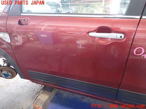 2UPJ-9233431260]キャスト アクティバ(LA250S)左前ドア (43R-00122) 中古_2