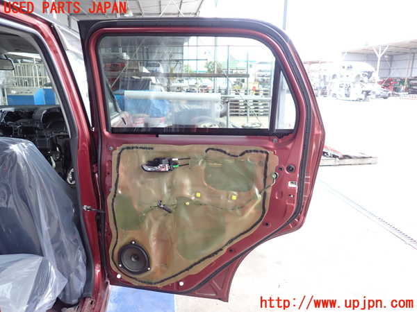 2UPJ-9233431290]キャスト アクティバ(LA250S)右後ドア (43R-007957) 中古_5
