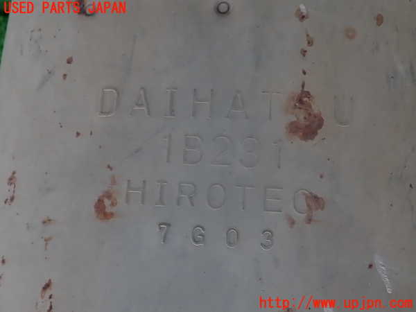 2UPJ-9233432671]キャスト アクティバ(LA250S)リアマフラー1 中古_4