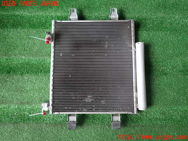 2UPJ-9233436031]キャスト アクティバ(LA250S)エアコンコンデンサー1 中古_3
