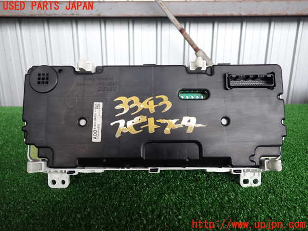 2UPJ-9233436170]キャスト アクティバ(LA250S)スピードメーター 中古_2