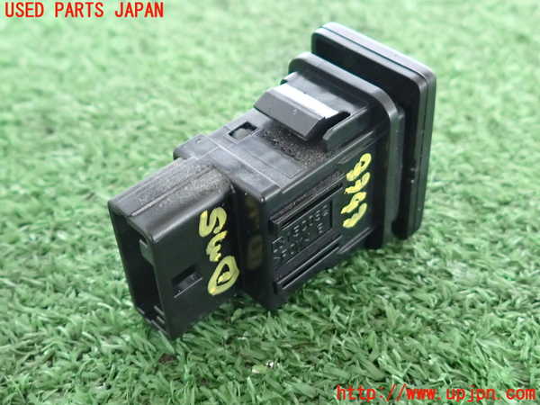 2UPJ-9233436306]キャスト アクティバ(LA250S)スイッチ1 (VSC　OFF) 中古_2