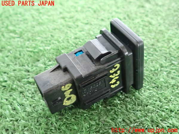 2UPJ-9233436308]キャスト アクティバ(LA250S)スイッチ3 ((プリクラッシュセーフティ) 中古_2