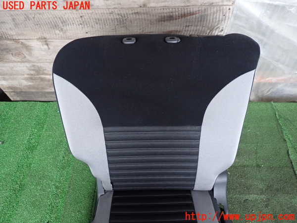 2UPJ-9233437405]キャスト アクティバ(LA250S)右リアシート 中古_3