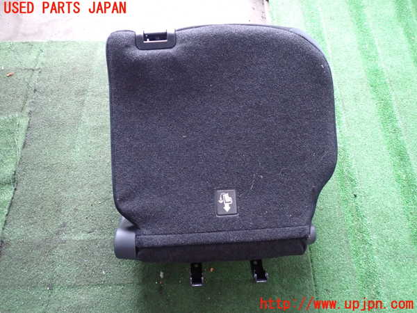 2UPJ-9233437405]キャスト アクティバ(LA250S)右リアシート 中古_4