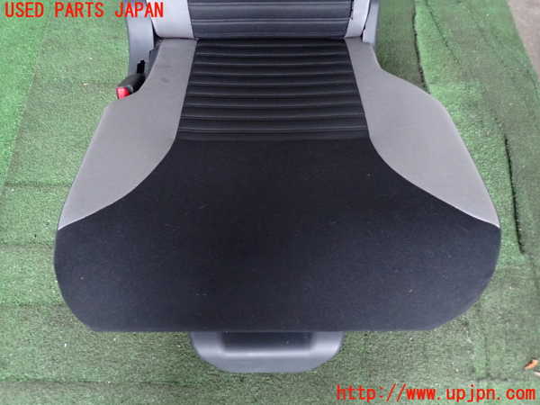 2UPJ-9233437435]キャスト アクティバ(LA250S)左リアシート 中古_2