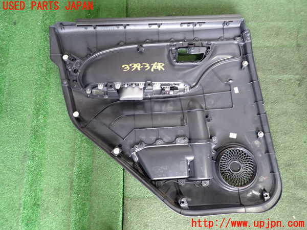 2UPJ-9233431294]キャスト アクティバ(LA250S)右後ドア内張り 中古_4