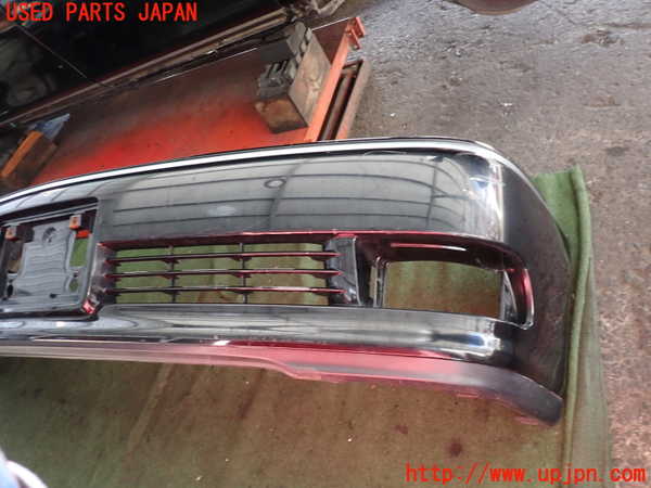 2UPJ-9233441010]クラウン マジェスタ(JZS177)フロントバンパー 中古_3