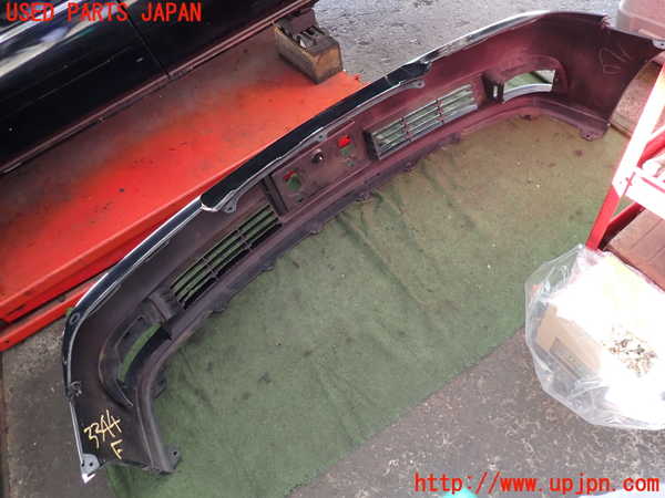 2UPJ-9233441010]クラウン マジェスタ(JZS177)フロントバンパー 中古_4