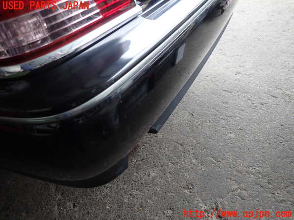 2UPJ-9233441610]クラウン マジェスタ(JZS177)リアバンパー 中古_4