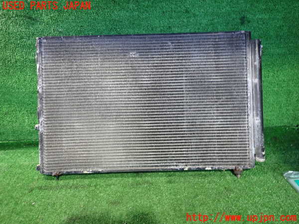 2UPJ-9233446031]クラウン マジェスタ(JZS177)エアコンコンデンサー1 中古_3
