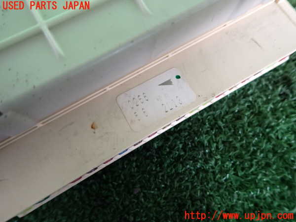 2UPJ-9233446741]クラウン マジェスタ(JZS177)ヒューズボックス1 中古_4