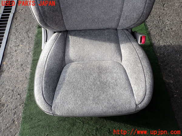 2UPJ-9233447035]クラウン マジェスタ(JZS177)運転席シート 中古_3