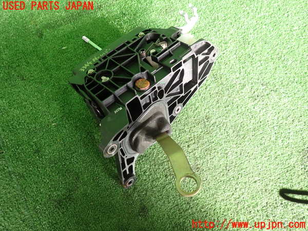 2UPJ-9233447555]クラウン マジェスタ(JZS177)ATシフトレバー 中古_2