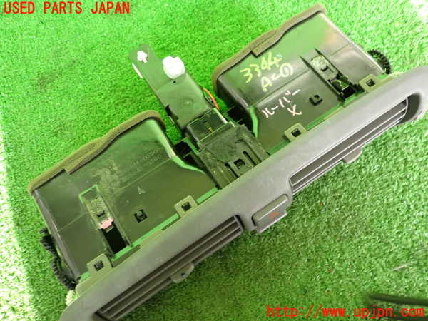 2UPJ-9233447526]クラウン マジェスタ(JZS177)エアコン吹き出し口1 (ジャンク品)(真中) 中古_3