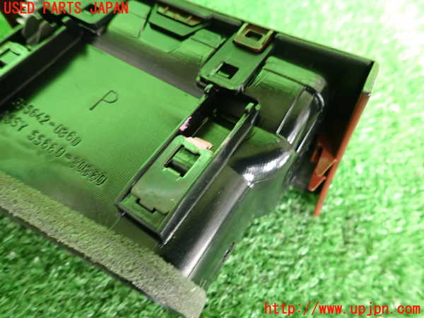 2UPJ-9233447528]クラウン マジェスタ(JZS177)エアコン吹き出し口3 (左) 中古_4